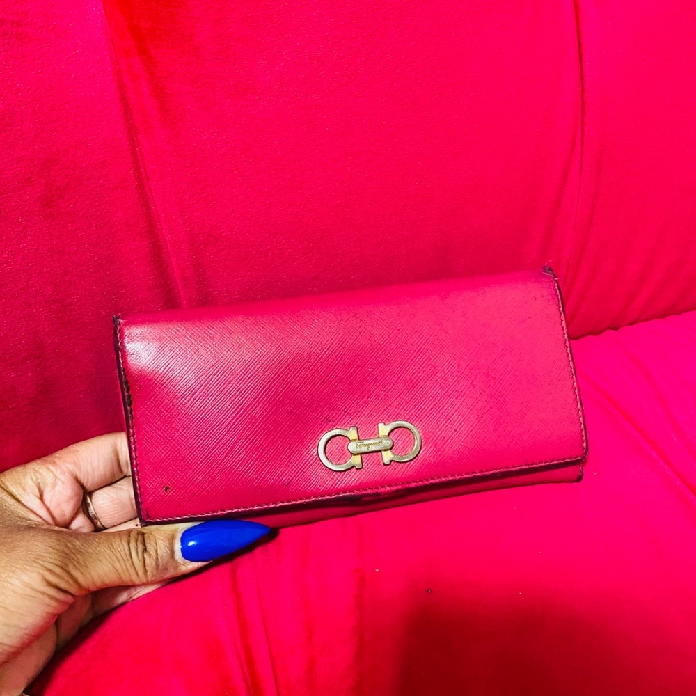 Pink Salvatore Ferragamo wallet